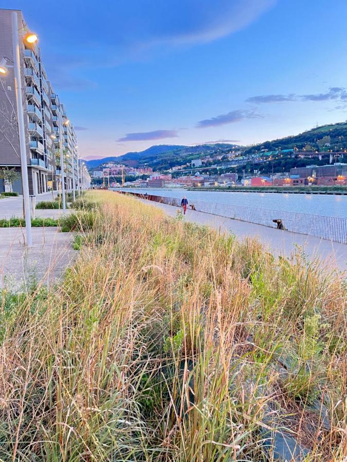 Small Lux Beachcity Close To The River,Metro And Parking Bilbao Luaran gambar